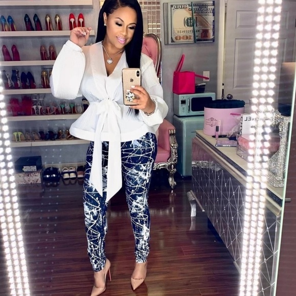 Sexy Red Casual Long Sleeve Brand New Top🆕️ - Picture 7 of 7